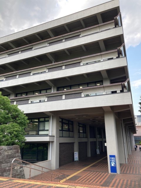国立国会図書館